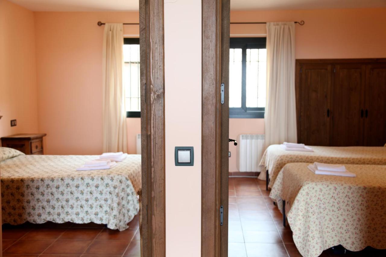 Las Casas De Agapito Poyales Del Hoyo Ngoại thất bức ảnh
